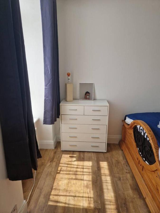 Beautiful 1-Bed Apartment In Cork Kültér fotó