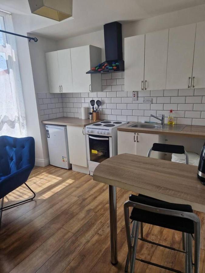 Beautiful 1-Bed Apartment In Cork Kültér fotó