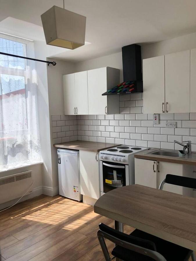 Beautiful 1-Bed Apartment In Cork Kültér fotó